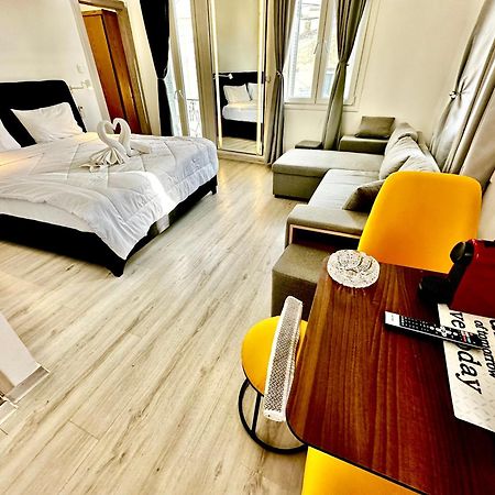 Travelers Luxury Suites, Studios & Apartments Korfu Dış mekan fotoğraf