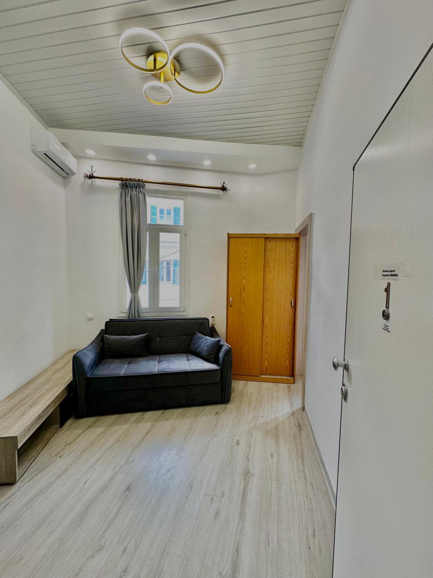 Travelers Luxury Suites, Studios & Apartments Korfu Dış mekan fotoğraf